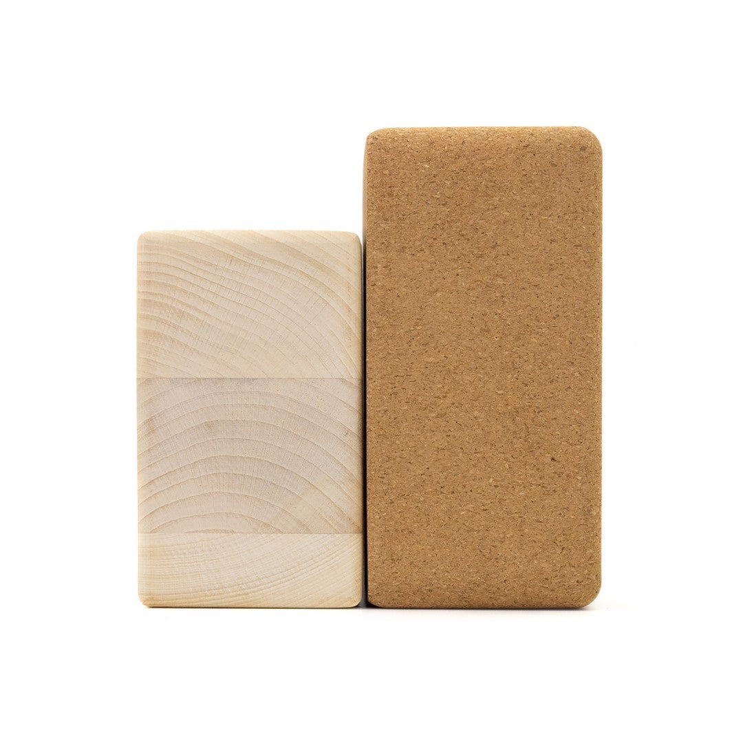 Tiguar Yoga Block aus Kork  100% Naturkork, rutschfest, leicht & handlich, 7,4 x 14,8 x 22,4 cm, perfekter Halt für Yoga & Pilates, nachhaltiges Zubehör für Einsteiger & Profis