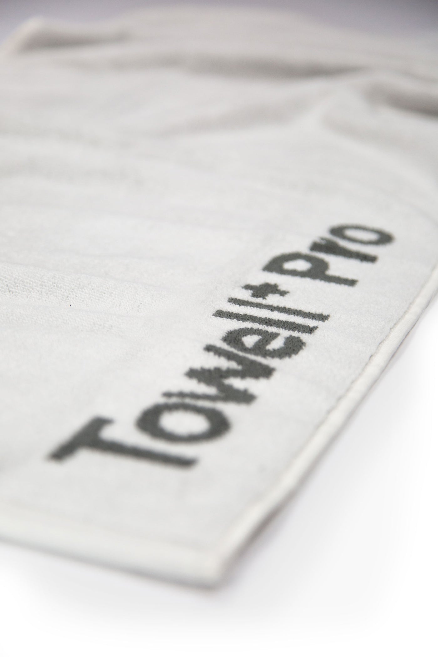 Sporthandtuch STRYVE Towell+ Pro